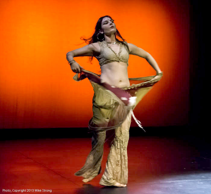 The Lotus - dancer and choreographer; Christina Hentzen