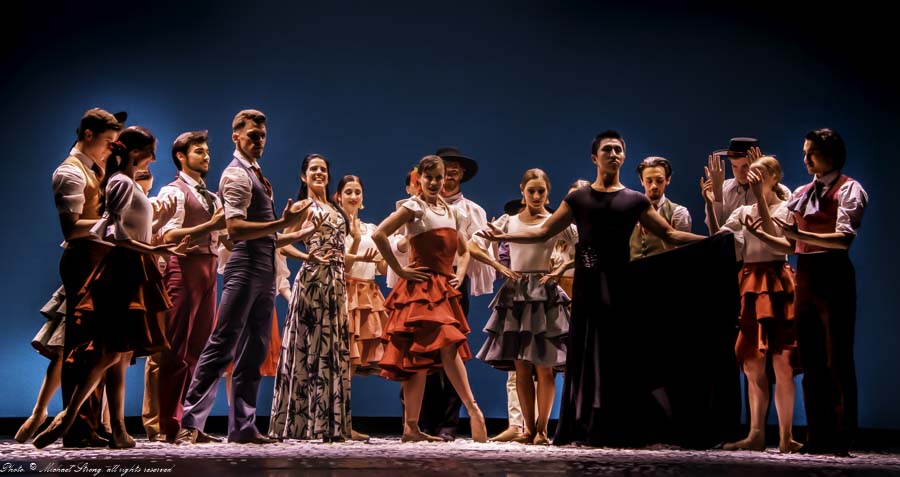 Amor Brujo (KC Ballet) Bows: Irene Rodriguez, choreographer, is in print dress left of center. Photo, Copyright 2021 Mike Strong all rights reserved