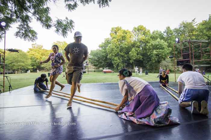 Tinikling by Sinag-Tala at Dance in the Park 2013