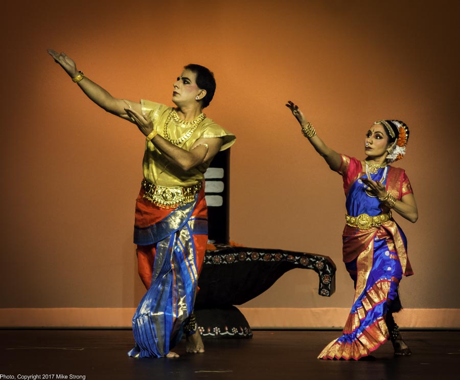 Mukundan (husband) and Hema Srinivasan in a duet