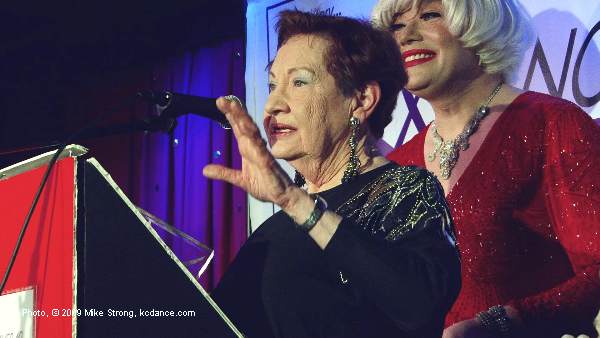 Billie Mahoney and Carol Channing (Richard Skipper) - Dancers Over 40 Legacy awards - Photo Mike Strong