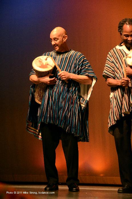 Traditional Music Society performance at Kwanzaa at the GEM 26 Dec 2011 - photo by Mike Strong, www.kcdance.com
